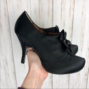 Poetic License Sparkle Heel Black Satin Pumps